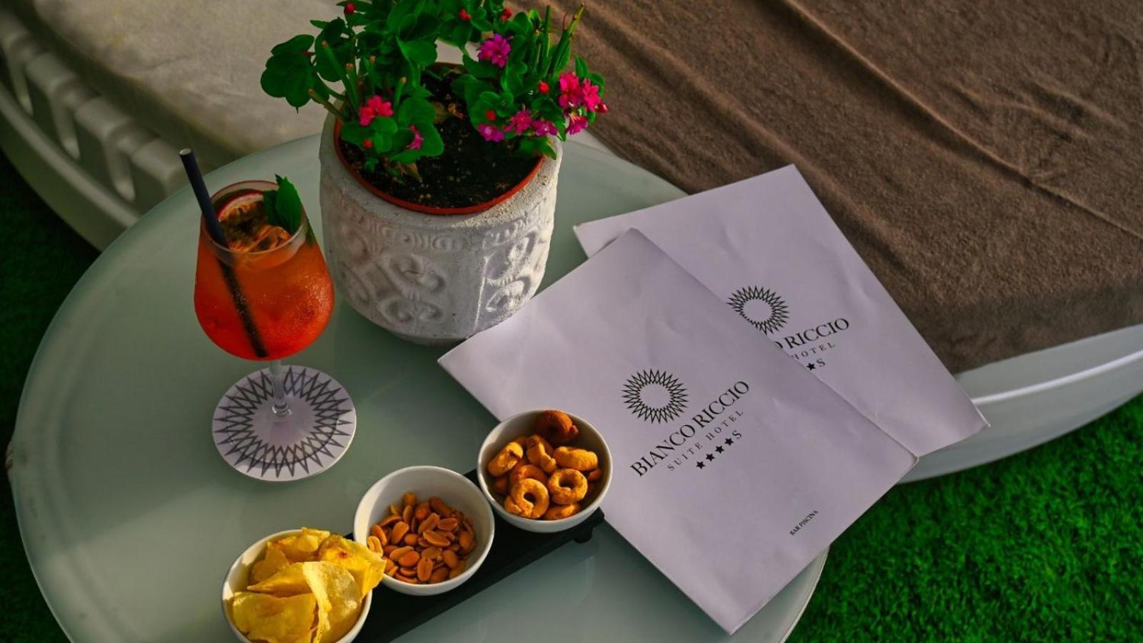 Bianco Riccio Suite Hotel Savelletri Kültér fotó
