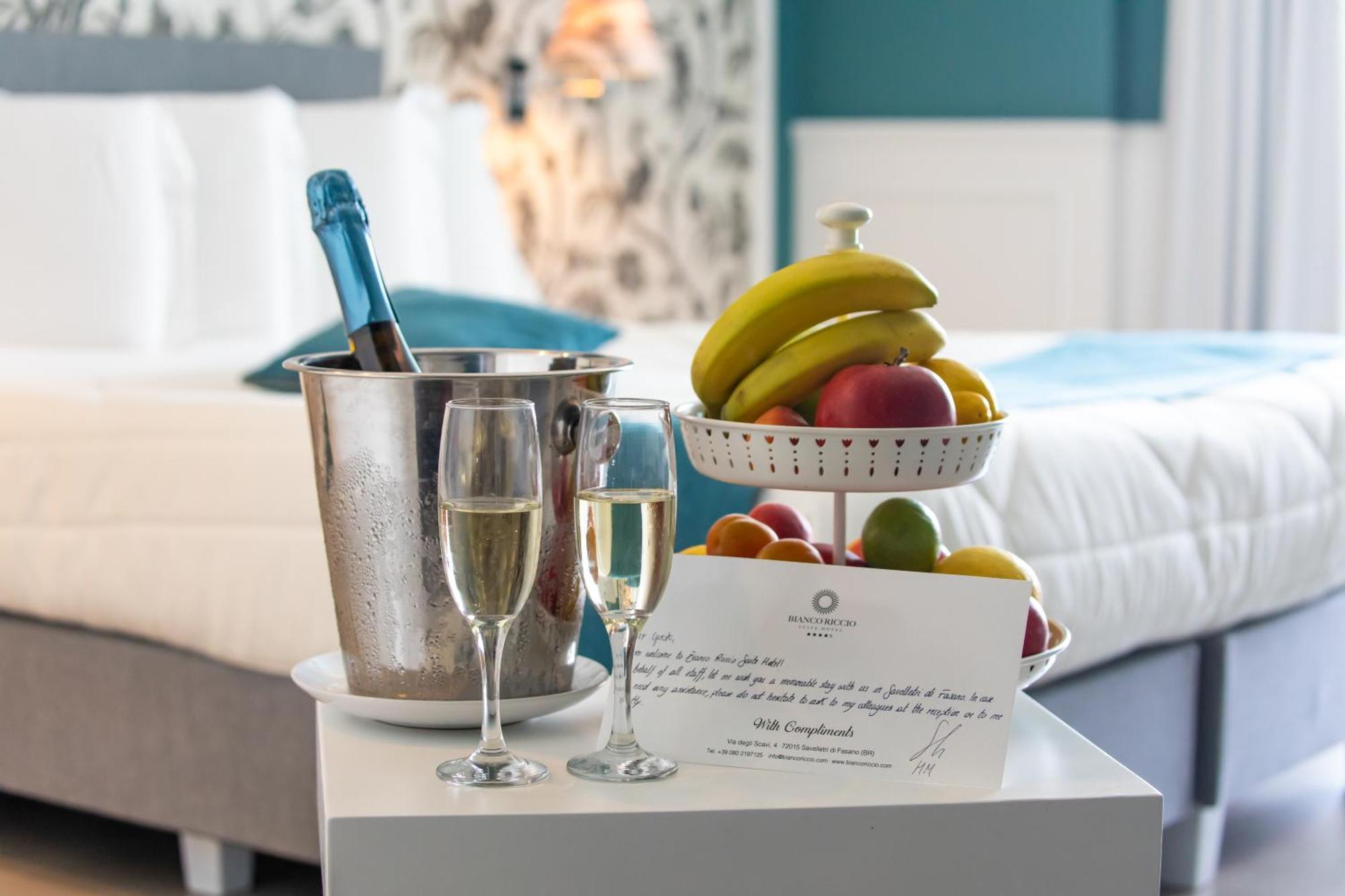 Bianco Riccio Suite Hotel Savelletri Kültér fotó